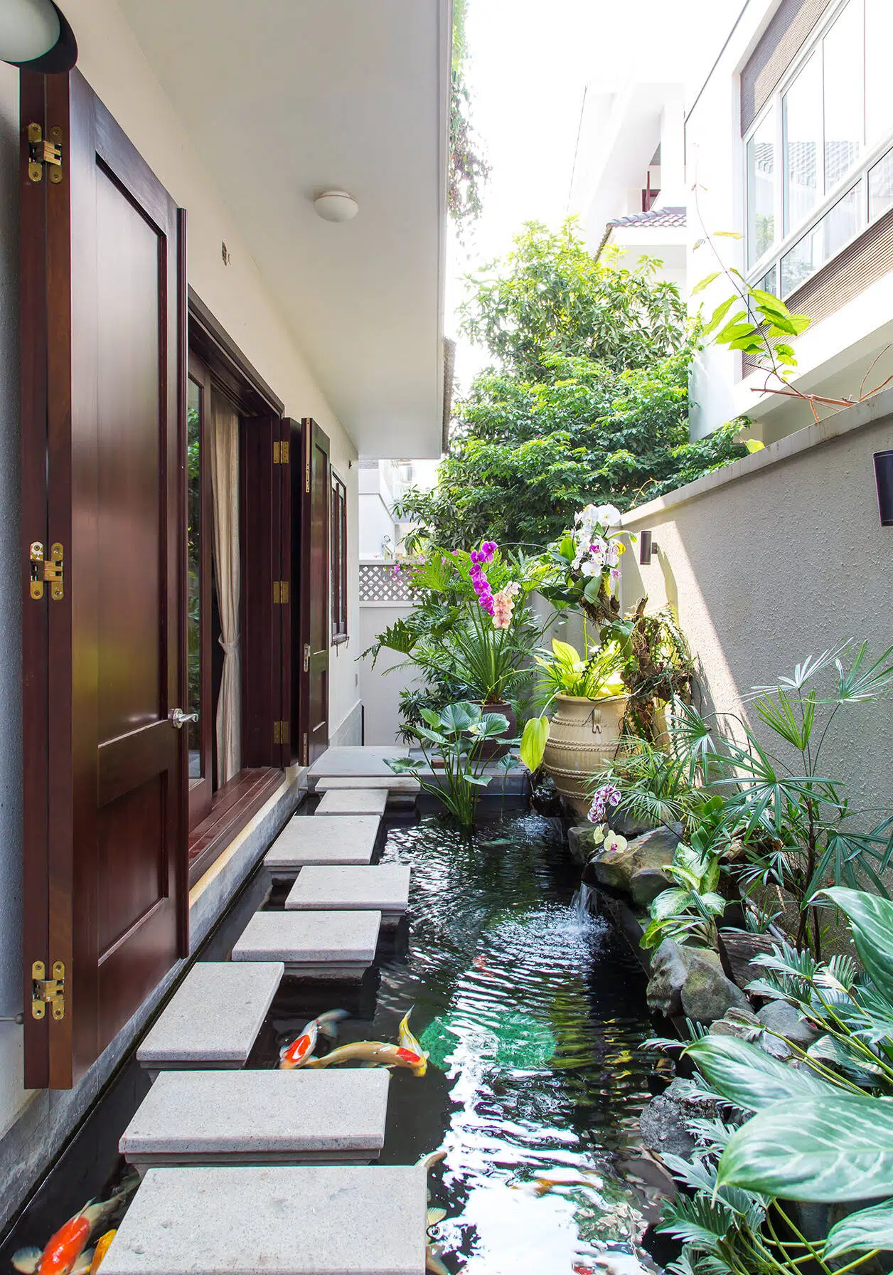 Tiểu Cảnh Ban Công 16-Liên Hệ: 0973.928.564