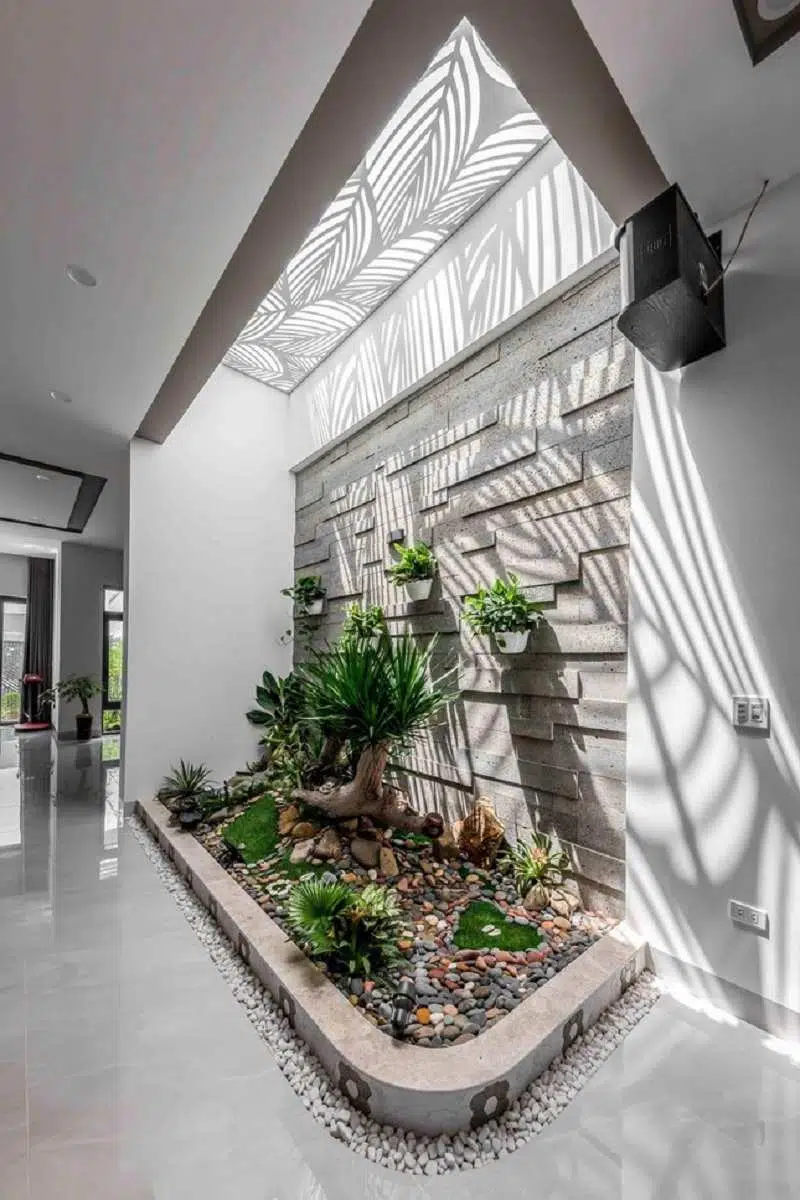 Chiêm Ngưỡng Những Mẫu Tiểu Cảnh Giếng Trời Đẹp Lung Linh Với Chi Phí Hợp Lý
