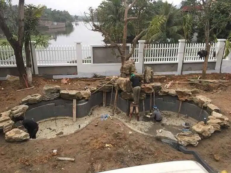 Thiết Kế Và Xây Dựng Hồ Cá Koi Tại Hoàng Kim
