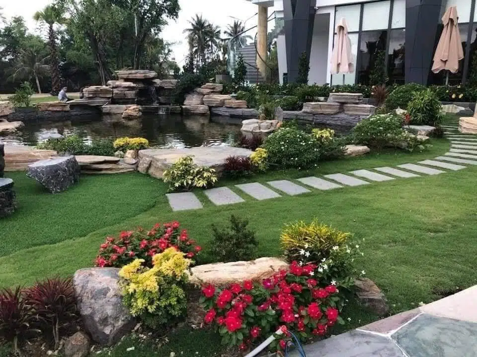 Hồ Cá Koi Biệt Thự Sang Trong